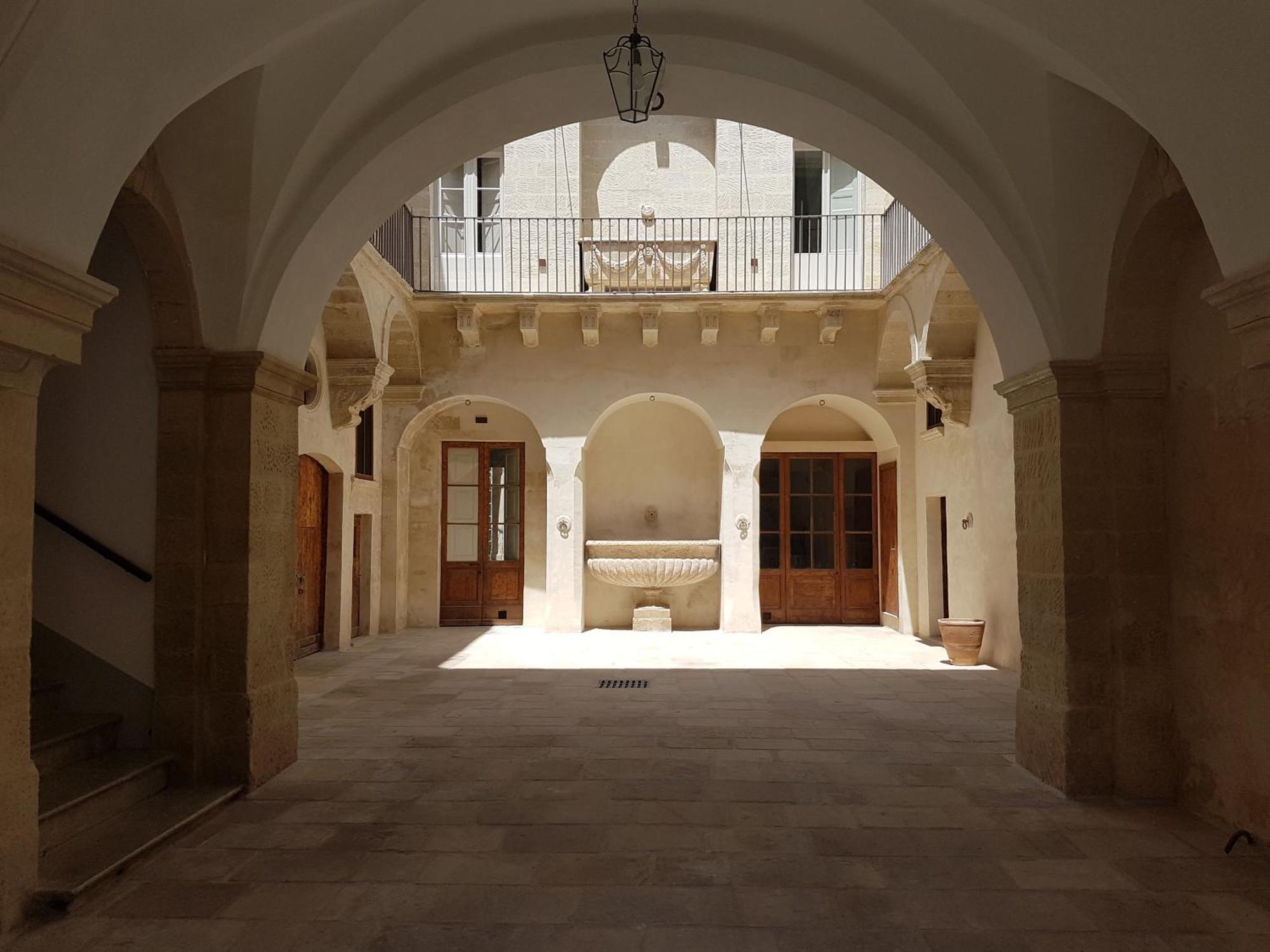 Palazzo Garzia - Dimora Storica Otel Maglie Dış mekan fotoğraf